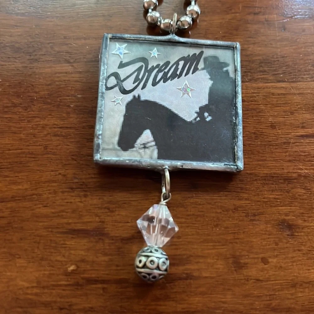 Statement charm necklace - Picture 3 of 4